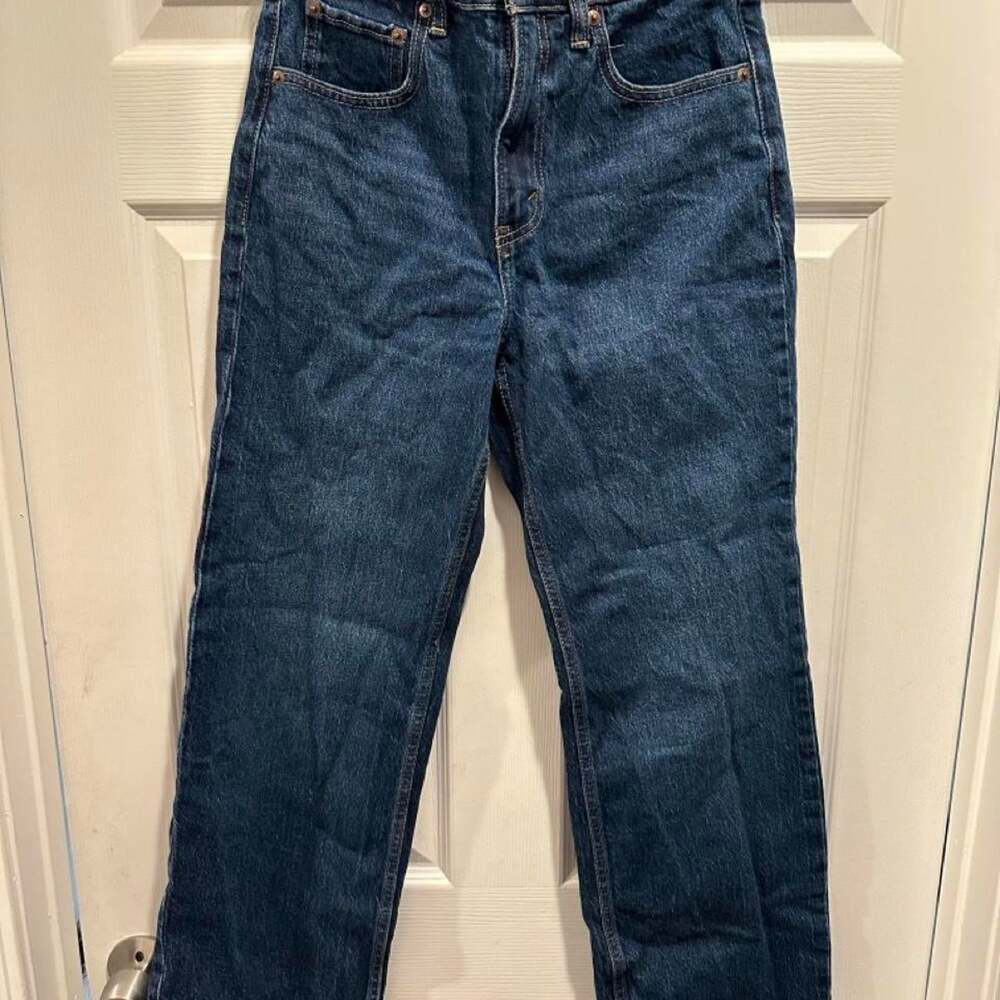 Abercrombie & Fitch Women's Blue and Navy Jeans